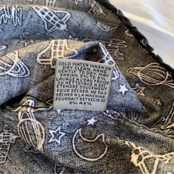 Naked And Famous Denim Button Down Shirt Mens Large Spaceship All Over Print - Picture 7 of 9